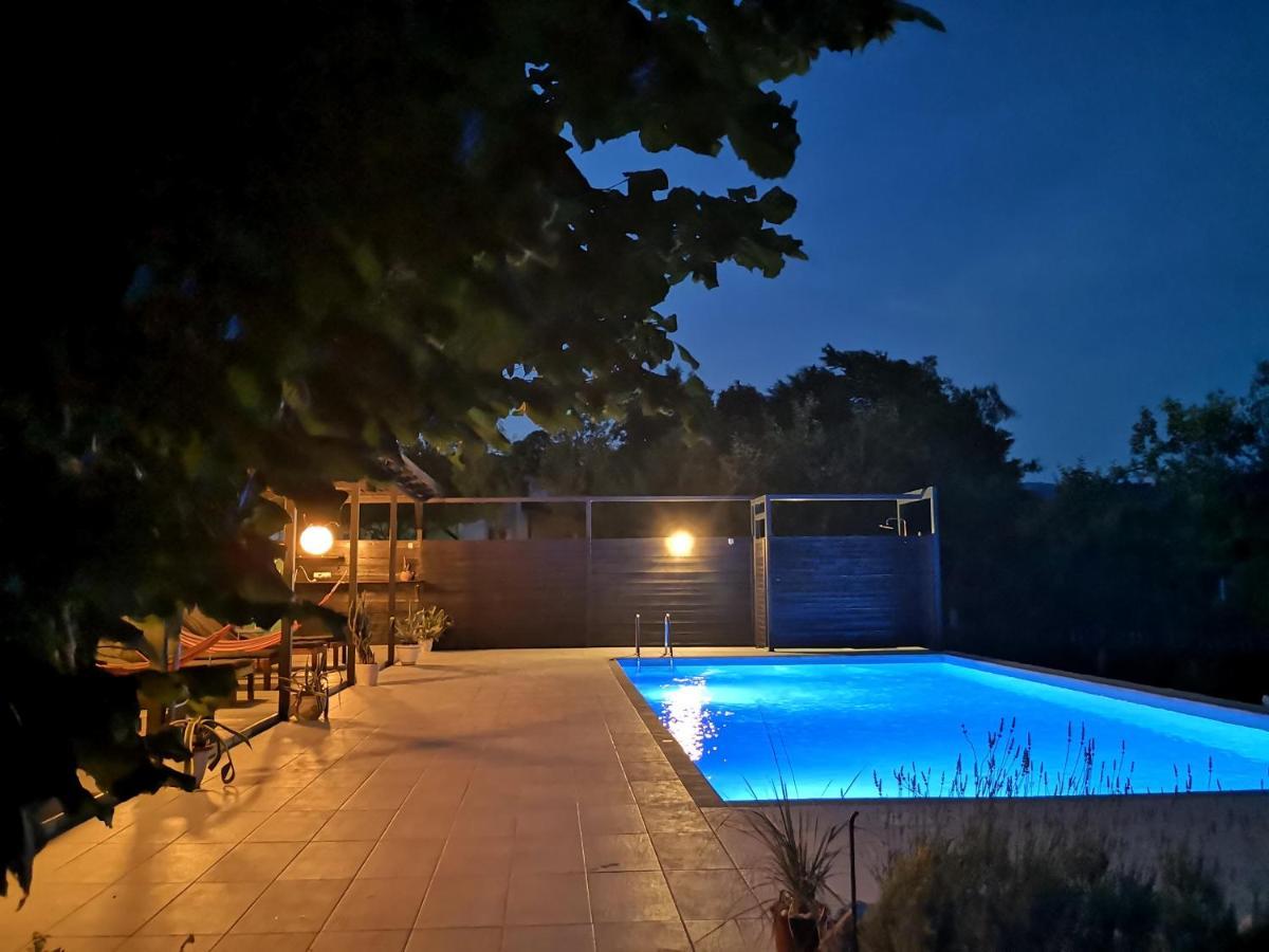 Mila Holiday Home Lohovo Eksteriør billede