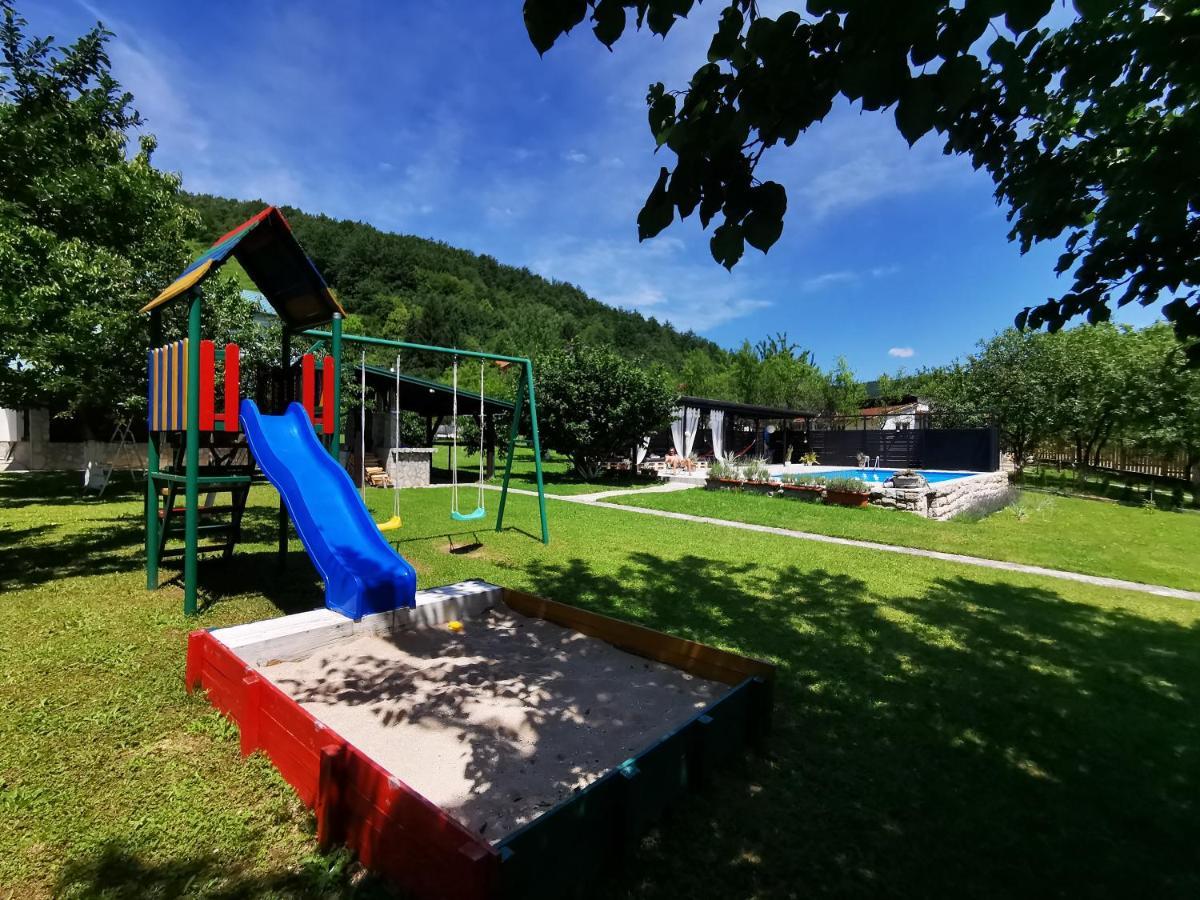 Mila Holiday Home Lohovo Eksteriør billede